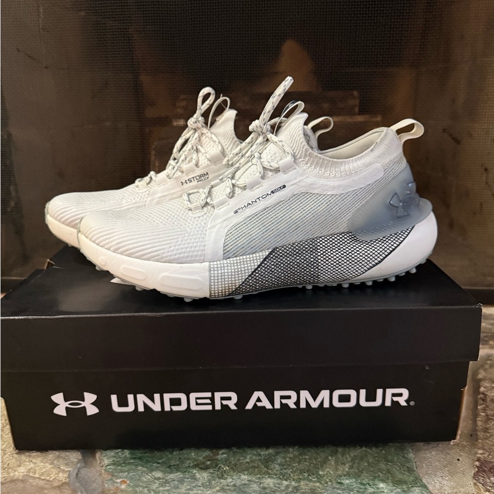 Under Armour Phantom Spikeless Golf Shoes